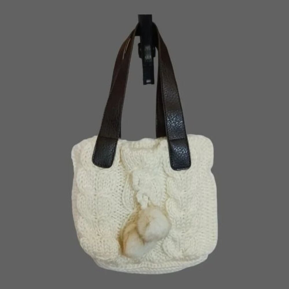Bath & body work mini knit purse with pom pom cream & brown
